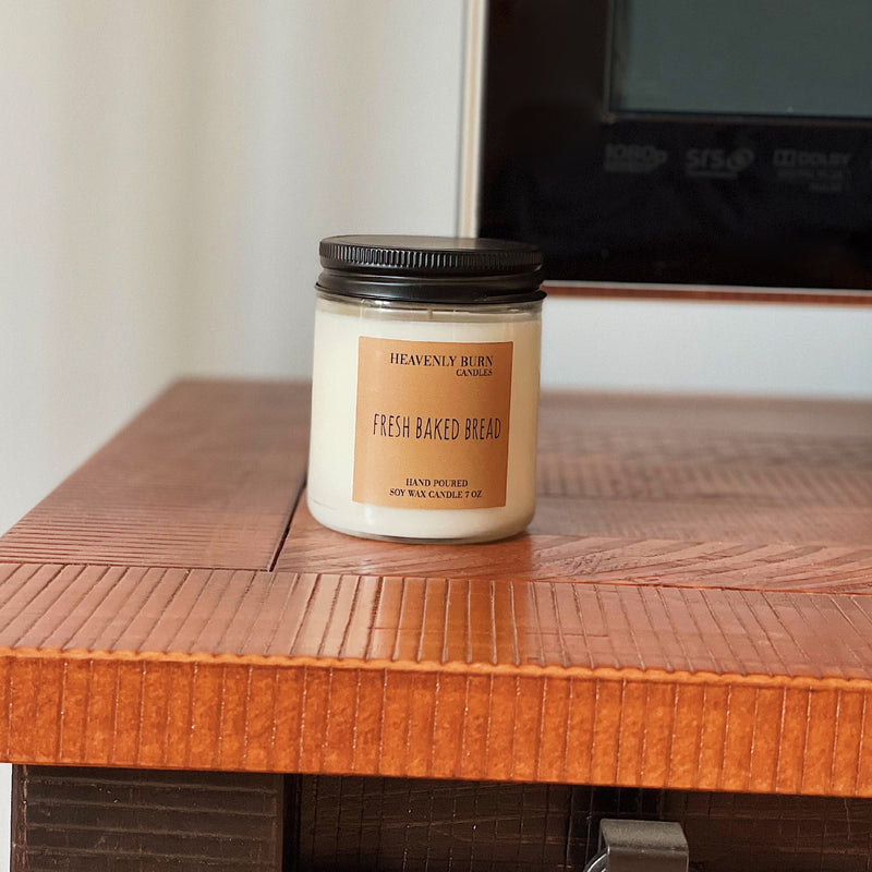 Heavenly Burn Candles Fresh Baked Bread 8oz Glass Jar